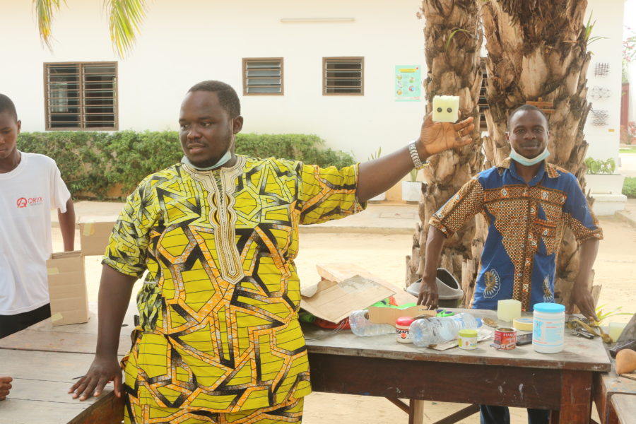 Vue de l'atelier Jeune Public d'initiation à l'art de la marionnette