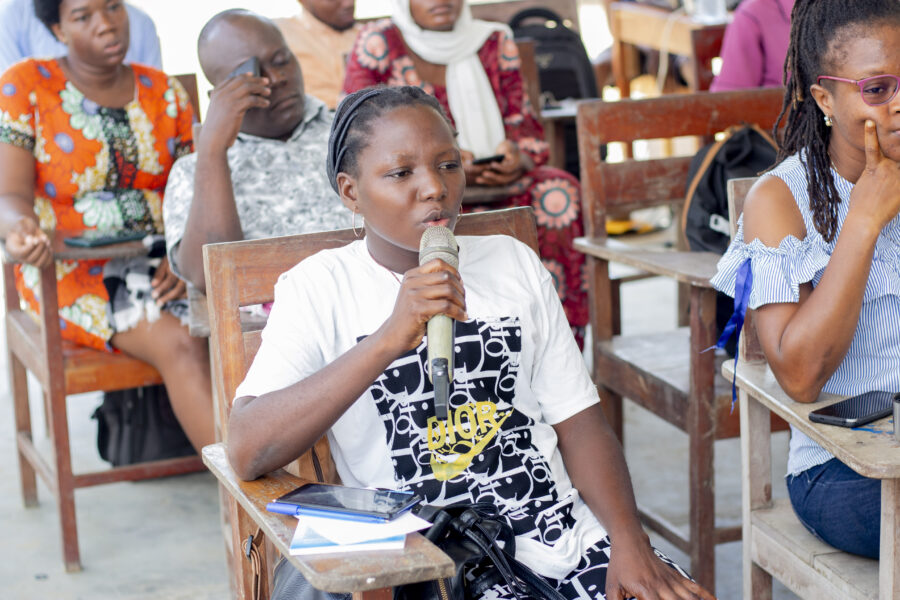 Vue de la conférence débat autour du thème : « Le secret des masques » dans le cadre de la 4è édition du Carnaval Kaleta de Cotonou