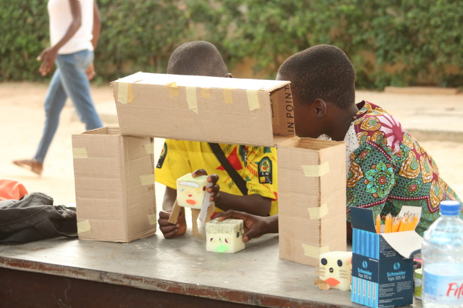 Vue de l'atelier Jeune Public d'initiation à l'art de la marionnette