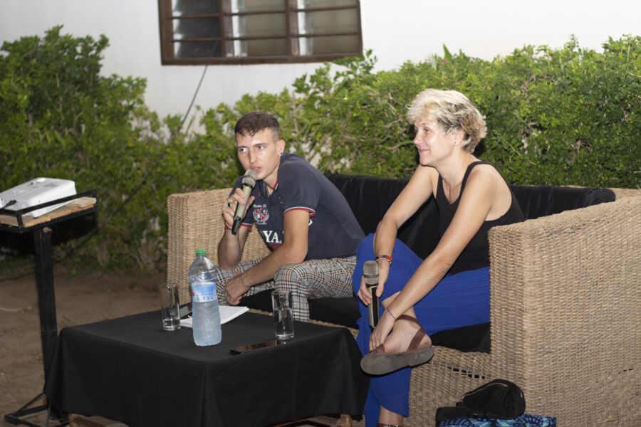 Vue de la rencontre discussion avec l'artiste visuel Antonucci Iacopo à Le Centre