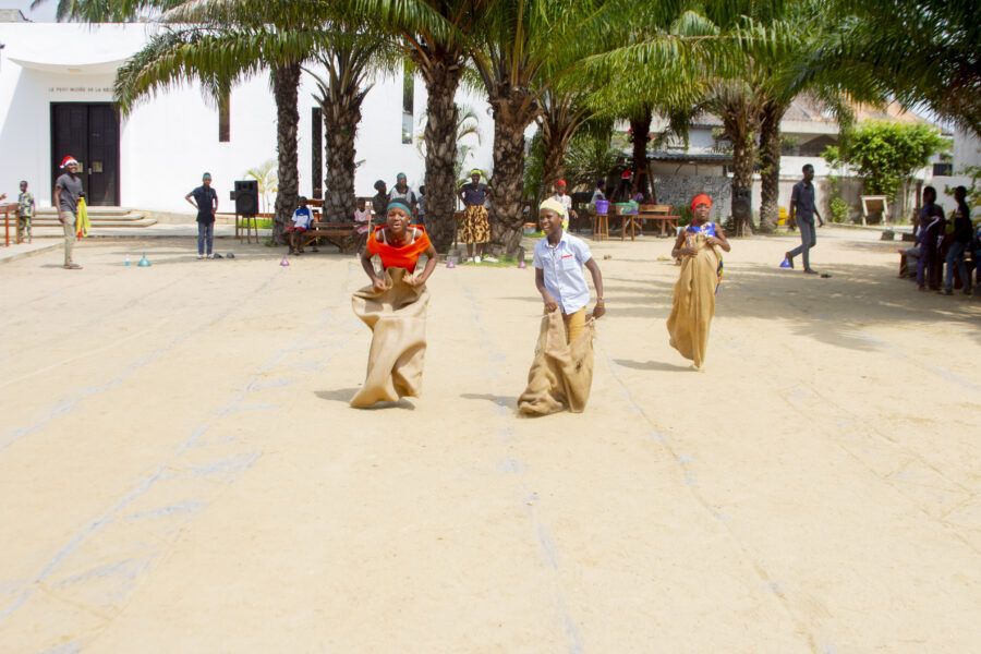 Vue de la journée Yɔkpɔ́lisá 2022 à Le Centre