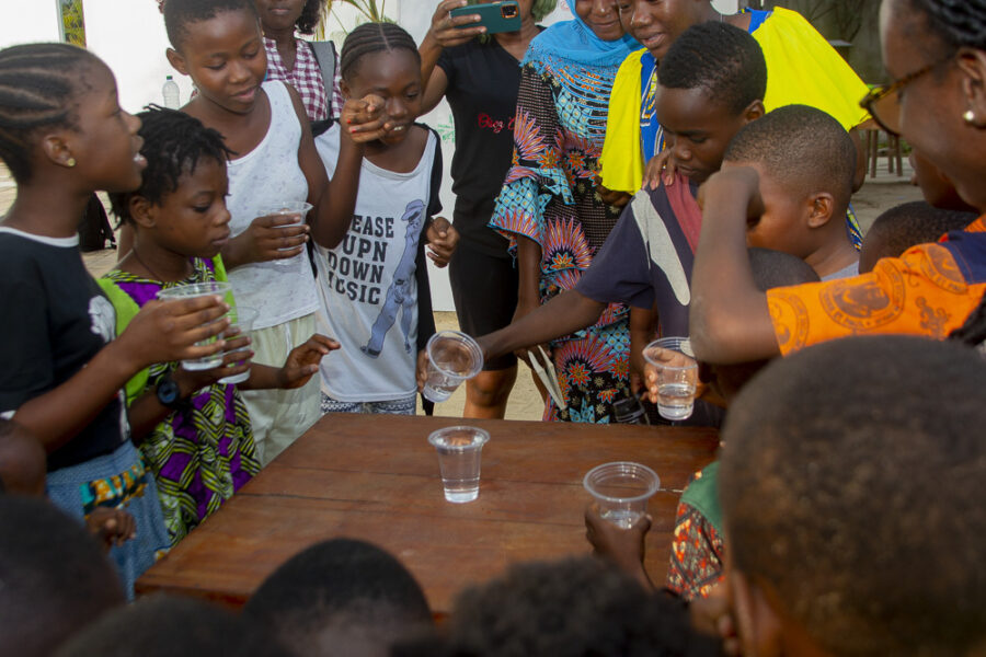 Vue de l'atelier jeune Public d'initiation au théâtre pour la préservation de l’environnement et le bien-être à Le Centre
