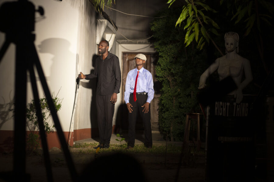 Vue de la pièce de théâtre « La traversée avec Salamè » en représentation à Le Centre