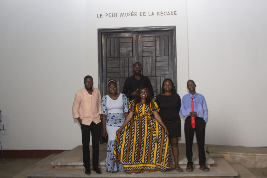 Vue de la pièce de théâtre « La traversée avec Salamè » en représentation à Le Centre