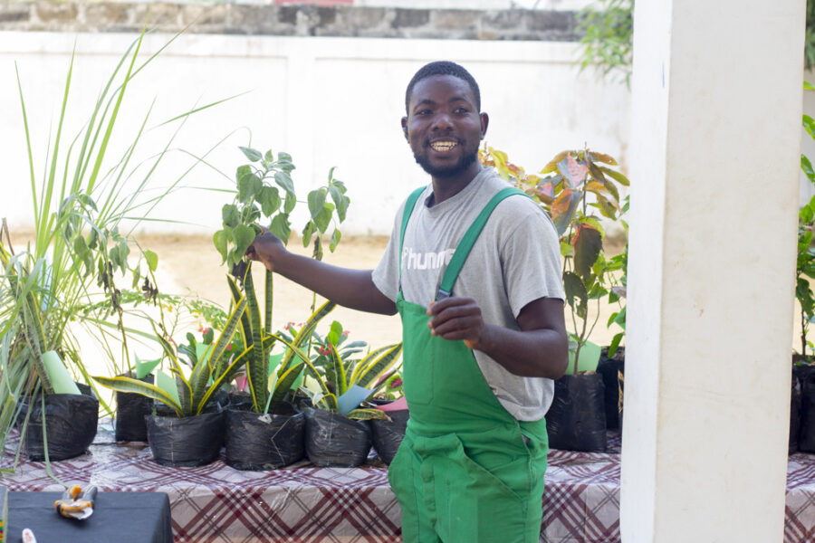 Vue de l'atelier jeune public d'initiation au jardinage