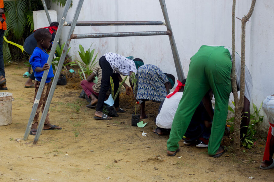 Vue de l'atelier jeune public d'initiation au jardinage