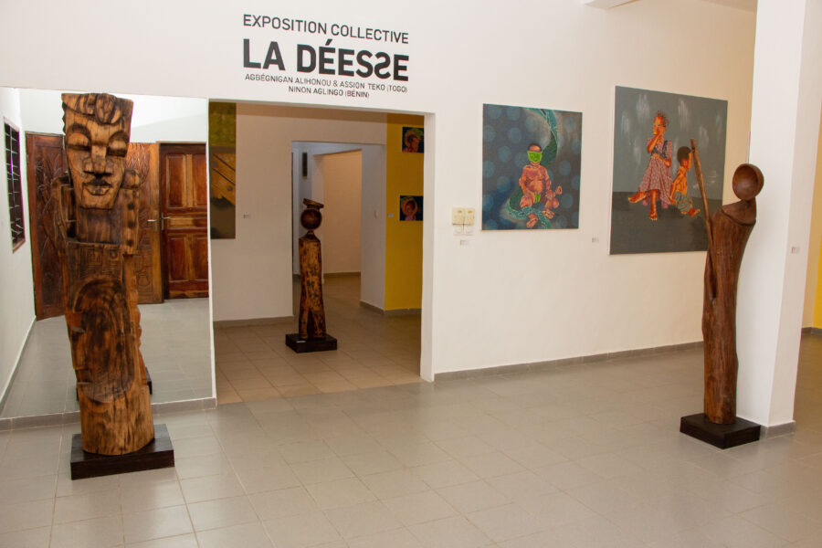 Vue de l'exposition « La Déesse » à l'Espace Culturel Le Centre