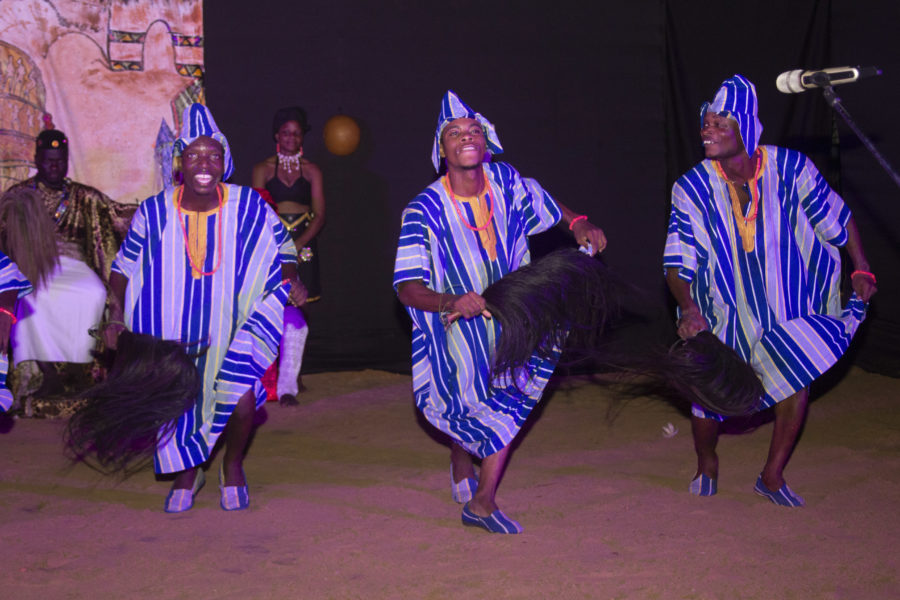 Spectacle de théâtre "Le trône vide"