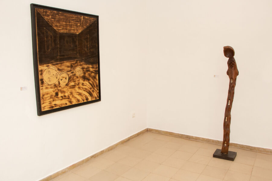 Vue de l'exposition « La Déesse » à l'Espace Culturel Le Centre