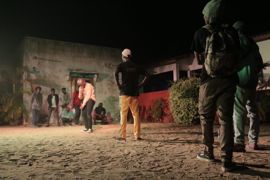 Battle all style, spectacle Agbada, Le Chaos Élégant