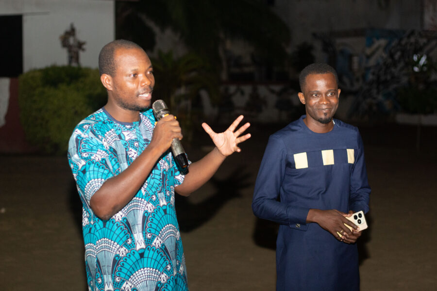 Vue de la projection du film « L'orage africain : Un continent sous influence » à l'Espace Culturel Le Centre