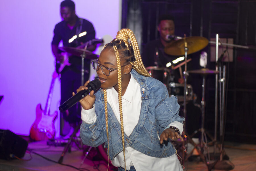 Vue de la soirée Live avec Fifamè & Fanny Sènan