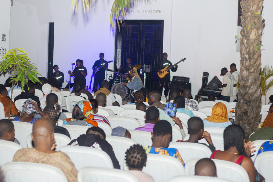 Vue de la soirée Live avec Fifamè & Fanny Sènan