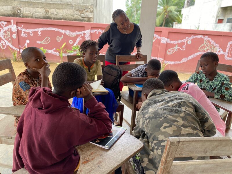 Vue d'une séance du Club de Lecture à l'Espace Culturel Le Centre