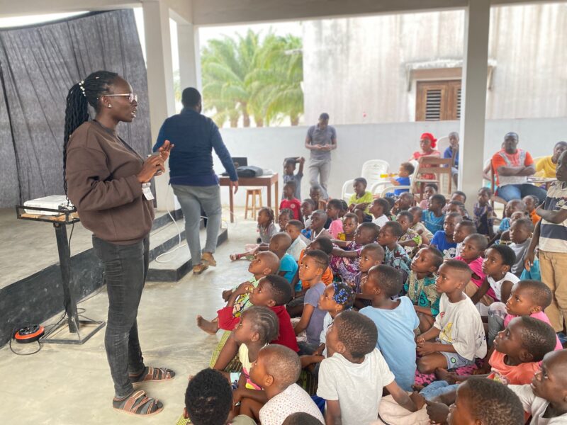 Vue de la projection des films d'animation « ​Le ​chasseur ​et ​l'antilope ​» & « ​Les ​trois ​vérités ​» à l'Espace Culturel Le Centre