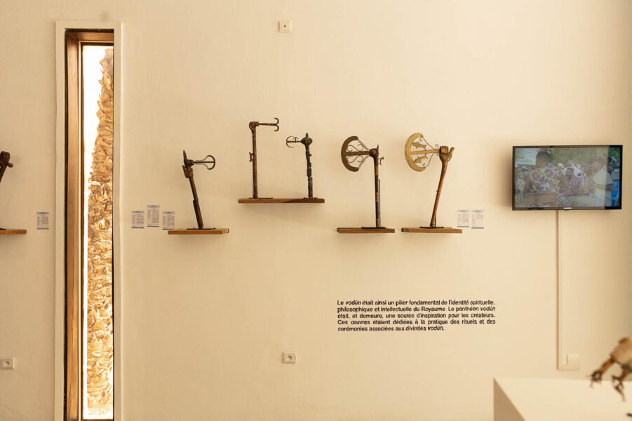 Vue du Petit Musée de la Récade avec sa nouvelle scénographie