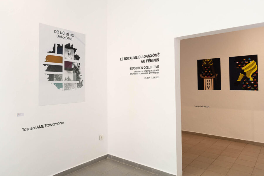 Vue de l'exposition collective « Le Royaume du Dànxòmɛ̀ au Féminin »