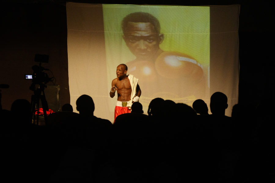 Vue du spectacle de théâtre Les confessions de Soweto